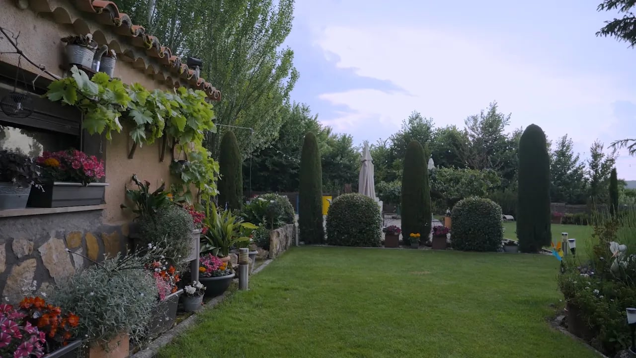 Garden of Hotel Cardamomo, in Sigüenza